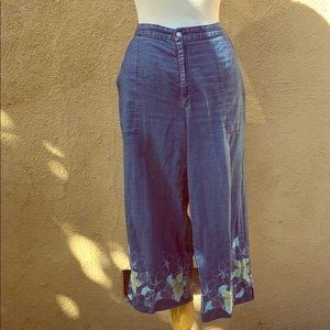 Capris Liz Claiborne